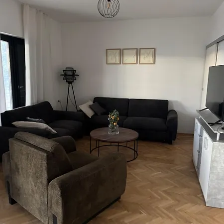 Ines Appartement *