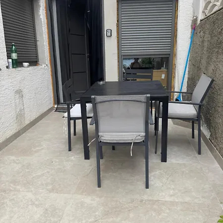 Ines Apartman